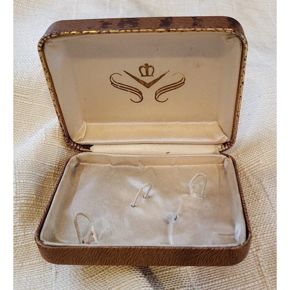 Vintage Unsigned Fly-Fishing Gold Tone Metal Tie Bar and Cufflinks Original Box